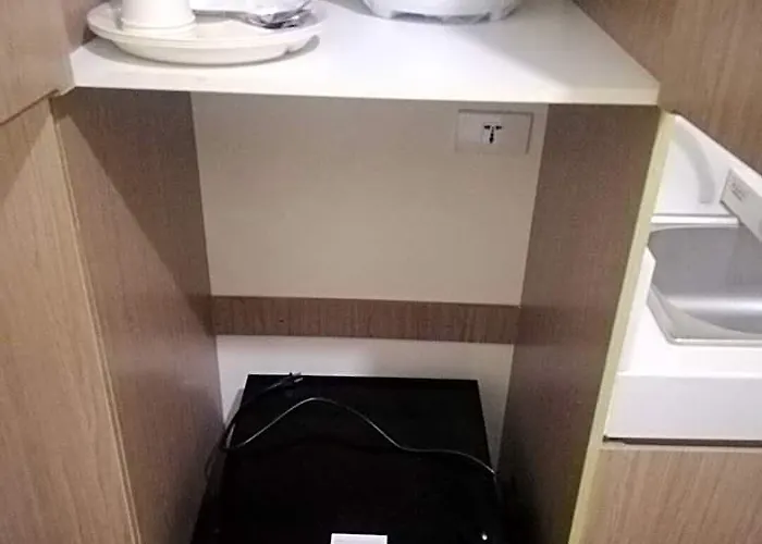 호텔 No. 24 Mack's Awesome Place + Netflix+unliwifi 마닐라